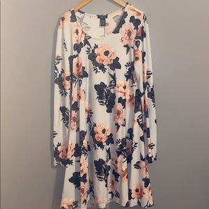 Rue 21 Floral Long Sleeve Dress